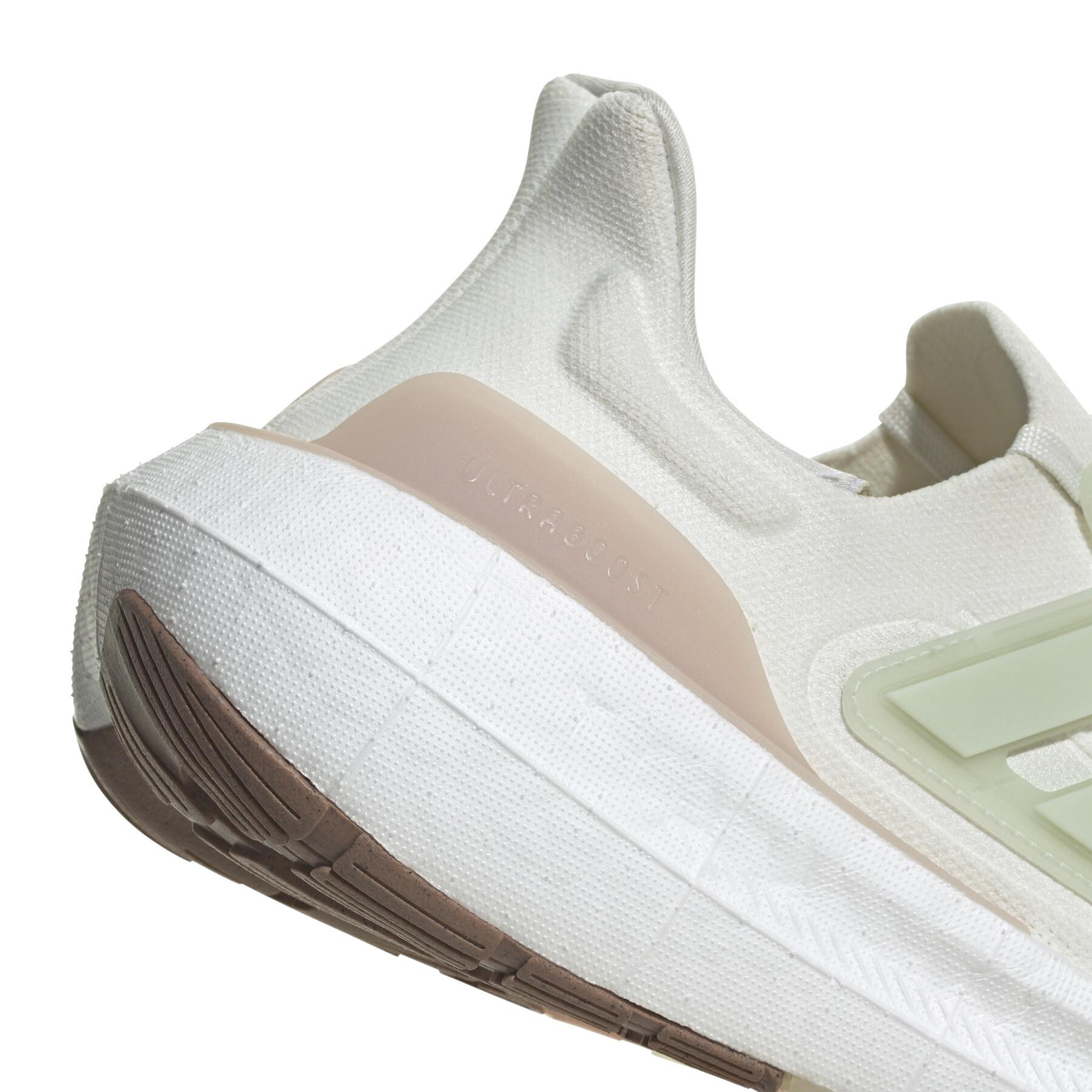 adidas gazelle silver green womens Ultra Boost 23 GTX Neutral running shoe Men